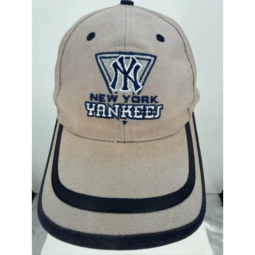 VTG New York Yankees Lot Mens 2XL Jersey Hoodie 4 Hats MLB Baseball Mixed Brands